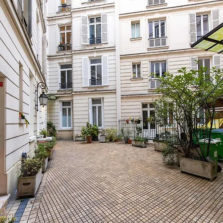 Apartment Cosy - Wagram - Mobility Lease Paris